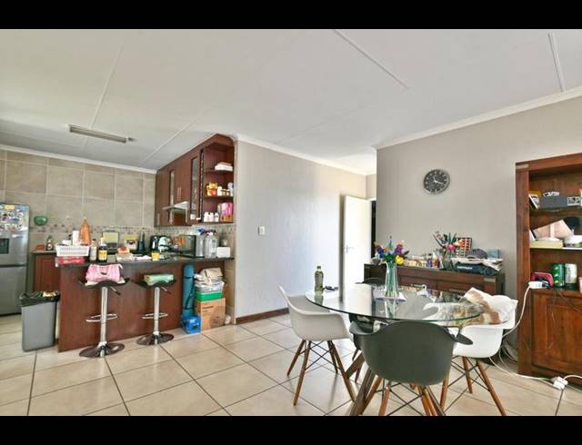 3 BEDROOM HOUSE FOR SALE IN EAGLE CANYON GOLF ESTATE